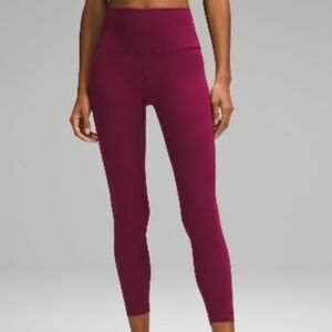 Lululemon Wunder Train 25” high rise tights